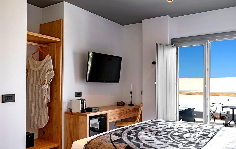 Lemon Suites